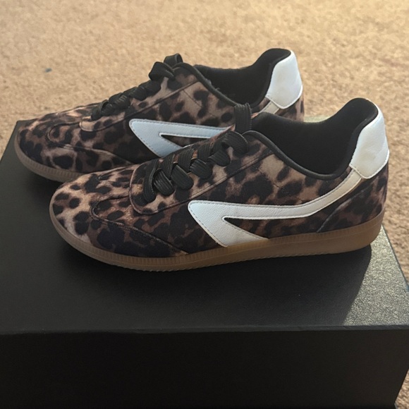 DV by Dolce Vita Leopard Print Sneakers with White Accents - Picture 1 of 4